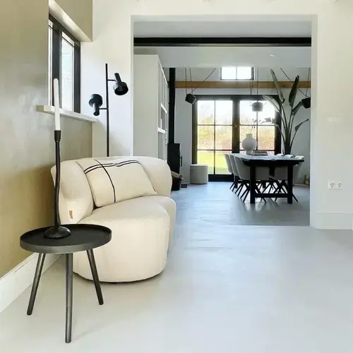 Lavasteen Gietvloer Soft Grey